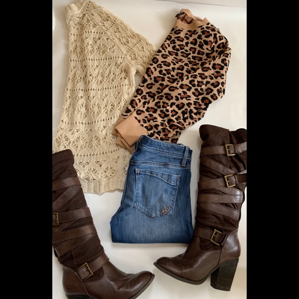 GARAGE Ivory Eyelet Crocheted Sweater In Size Medium - Picture 8 of 10